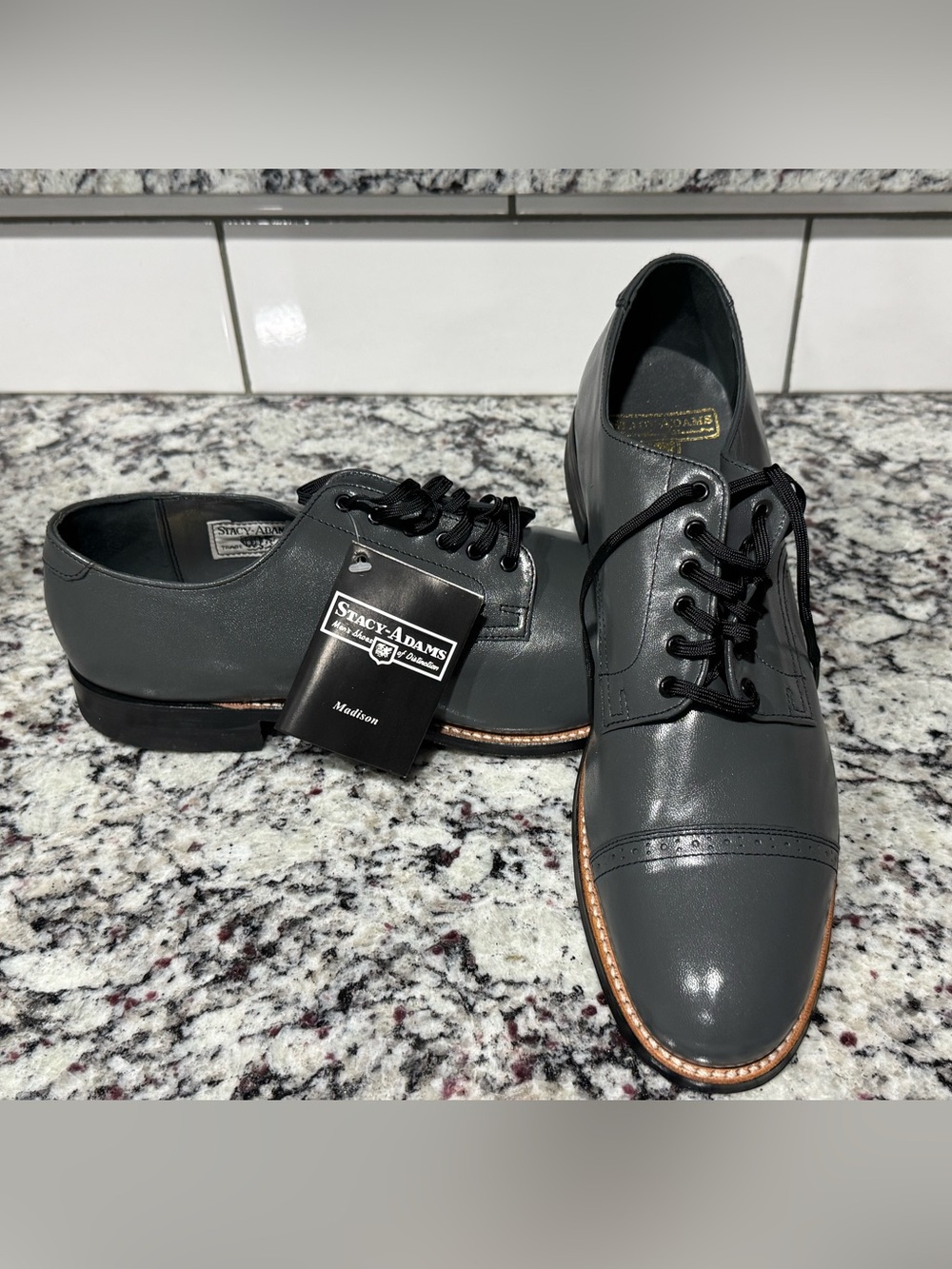 Stacy Adams Men’s Gray Cap Toe Oxford Shoes